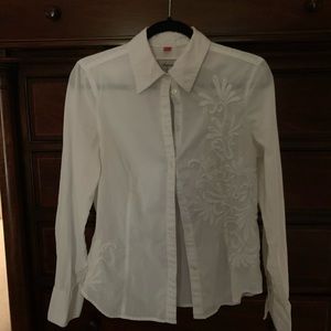 White long sleeve shirt
